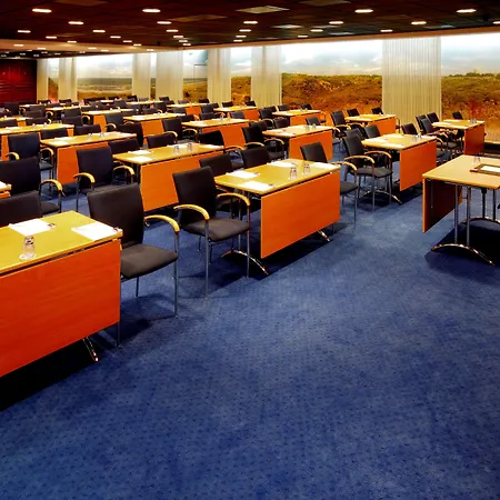 Nh Atlantic 4* האג