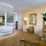 Hotel Nh Atlantic 4*