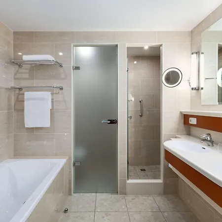 Nh Atlantic Hotel