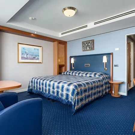 호텔 Nh Atlantic 4*