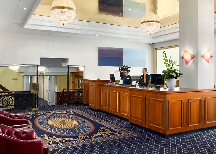 Nh Atlantic Hotel 4*